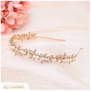 Elegant Gold Rhinestone and Pearl Headband